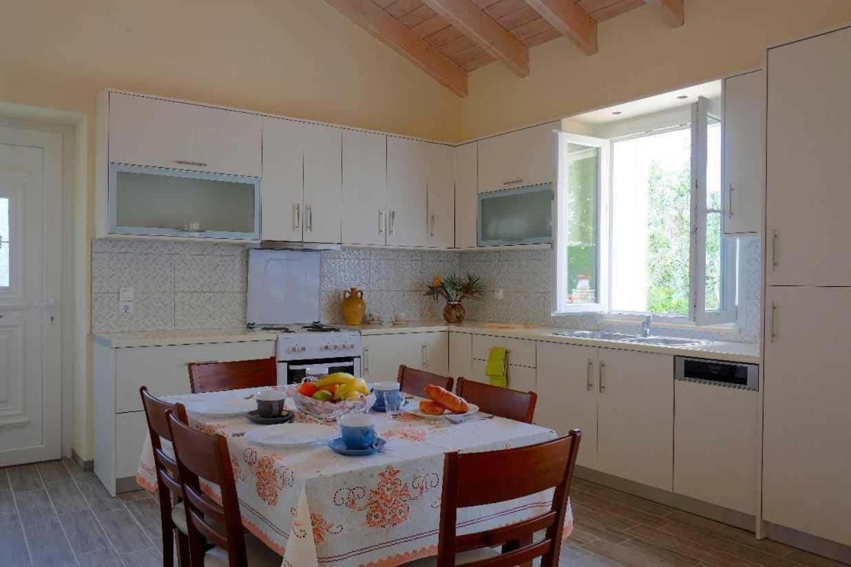 Hara Villa Anemogiannatika